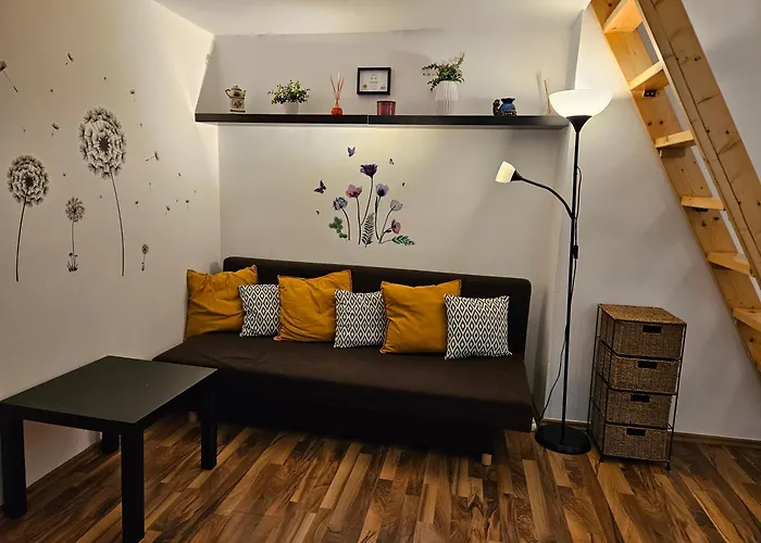 The Greenest Vintage Apartament *