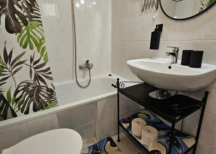 The Greenest Vintage Apartament
